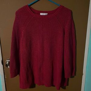 Red knitted 3/4 sleeve sweater